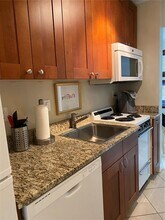 626 12th Ave NE in St. Petersburg, FL - Building Photo - Building Photo