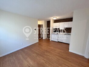 78 S Huntington Ave in Boston, MA - Building Photo - Building Photo