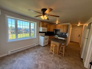 30 Country Aire Ln in Accident, MD - Foto de edificio - Building Photo