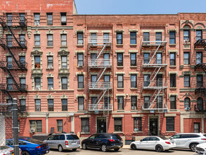 111 E 119th St in New York, NY - Foto de edificio - Building Photo