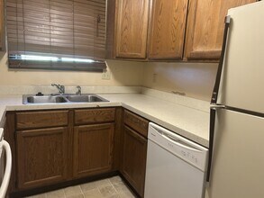 1704 Copperville Rd in Cheyenne, WY - Building Photo - Building Photo