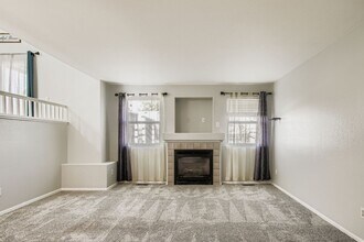 4921 Fairplay St in Denver, CO - Building Photo - Building Photo