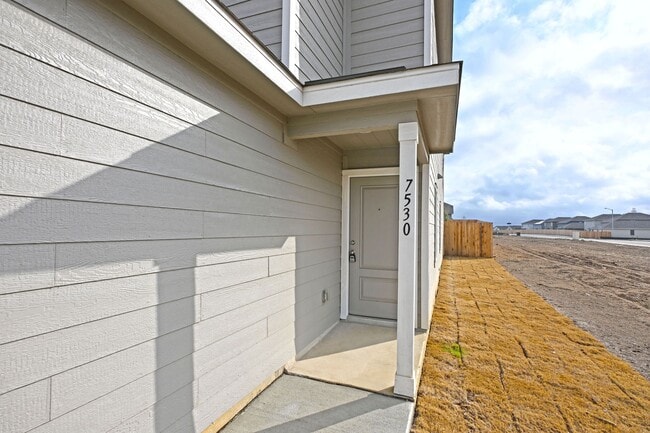 7530 India Star in San Antonio, TX - Building Photo - Building Photo