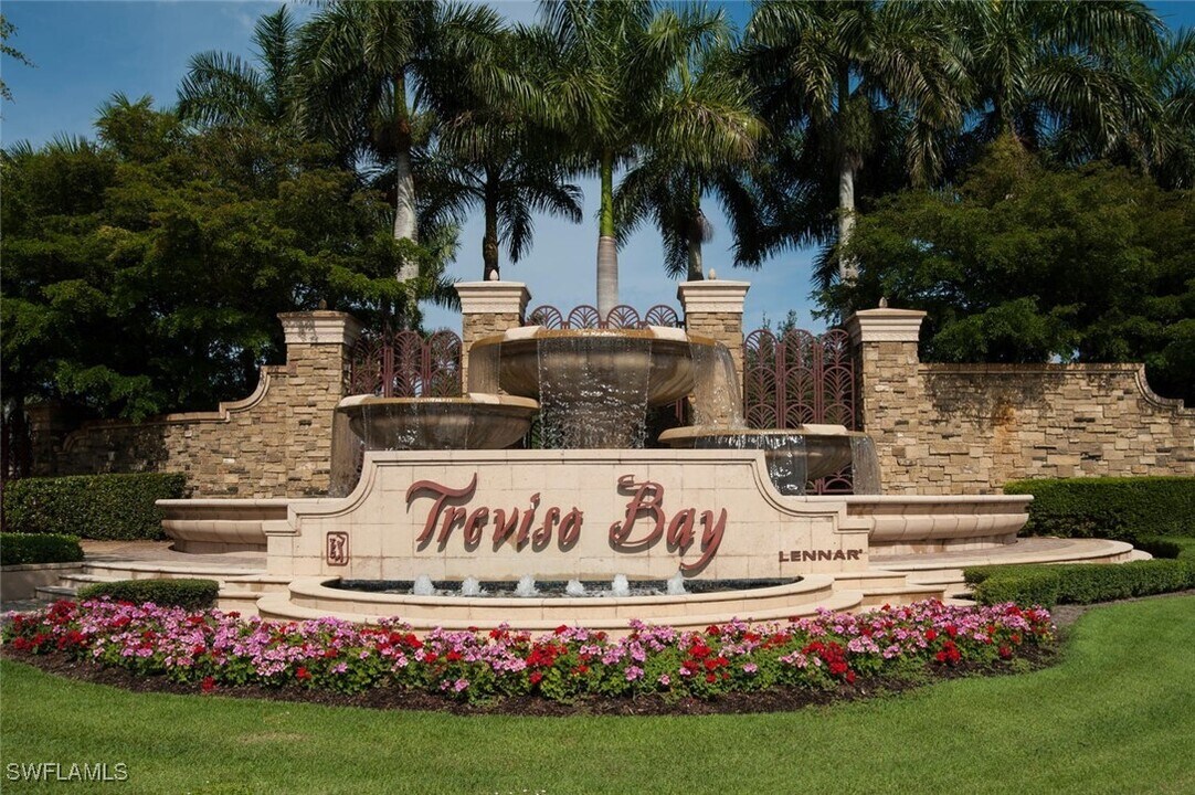 9126 Napoli Ct in Naples, FL - Building Photo