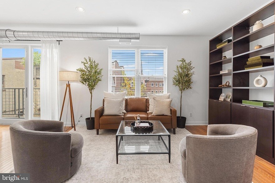 712-16-716 N 2nd St, Unit 34 in Philadelphia, PA - Building Photo