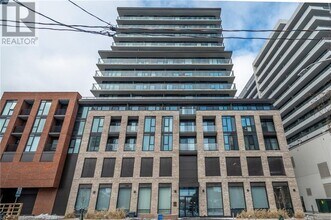 1 Jarvis St in Hamilton, ON - Building Photo - Building Photo