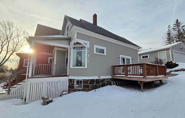 1129 E 6th St in Duluth, MN - Building Photo - Building Photo