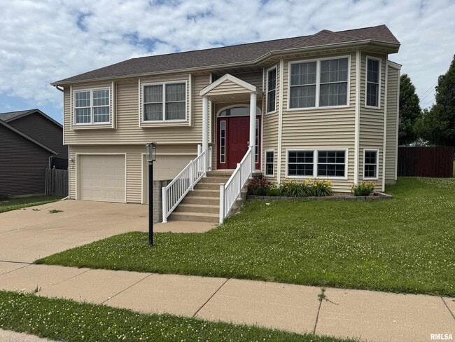 property at 3 Hidden Valley Cir