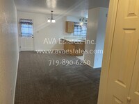 2726 Poplar St photo'