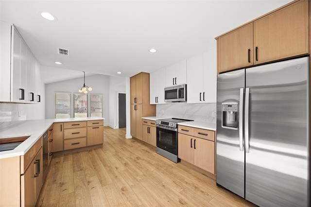 2114 Trellis Pl