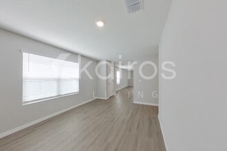 8584 SW 44th Ct, Unit Studio bath-Kitchenette in Ocala, FL - Foto de edificio - Building Photo