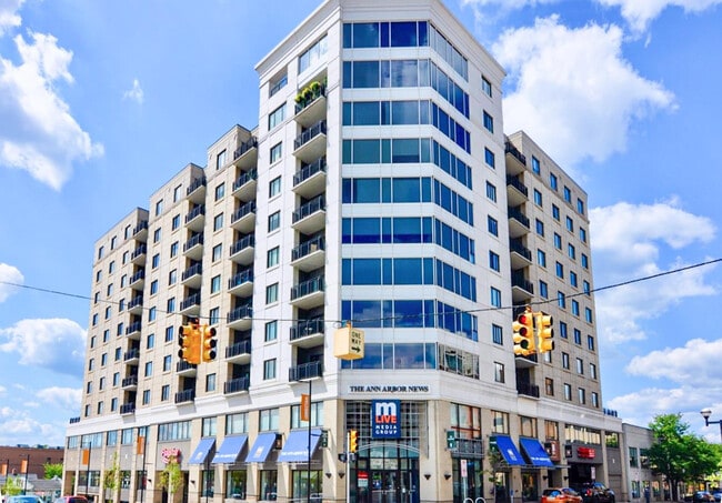 111 N Ashley St in Ann Arbor, MI - Building Photo - Building Photo