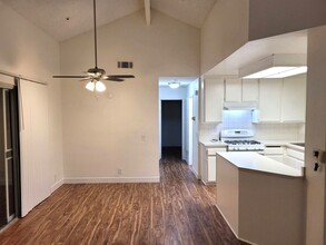 9920 13th St in Garden Grove, CA - Building Photo - Building Photo
