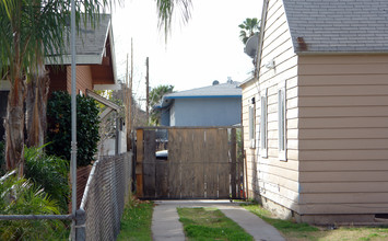 280 W 23rd St in San Bernardino, CA - Building Photo - Building Photo