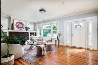 45 S Emerson St in Denver, CO - Building Photo - Building Photo