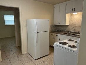 1206 S 3rd St in Copperas Cove, TX - Building Photo - Building Photo