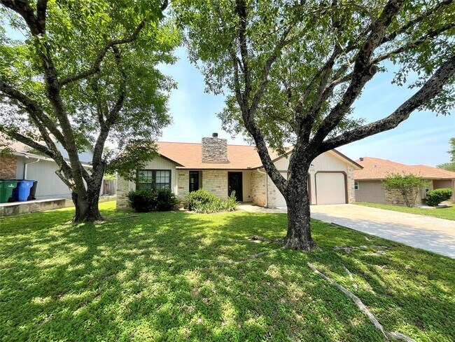 1008 Cresswell Dr in Pflugerville, TX - Building Photo - Building Photo