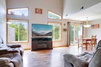 604 Bradbury Cir in Jordan, MN - Building Photo - Building Photo