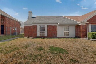 926 Binbrook Dr in Mesquite, TX - Building Photo - Building Photo