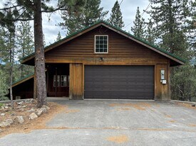 13649 Olympic Dr in Truckee, CA - Building Photo