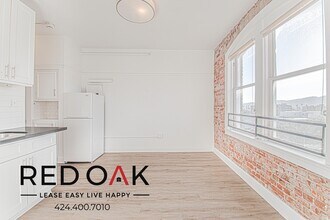 102 N Glendale Ave in Glendale, CA - Building Photo - Building Photo