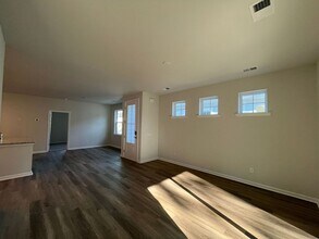 149 Holloway Hill in Pooler, GA - Building Photo - Building Photo