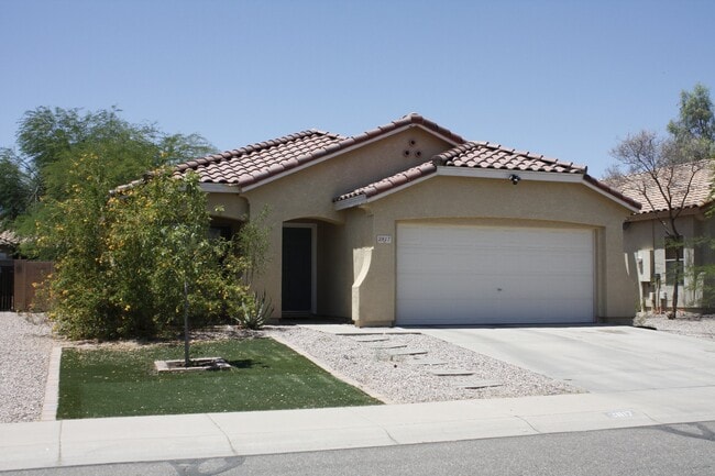 property at 2817 W Silver Creek Ln