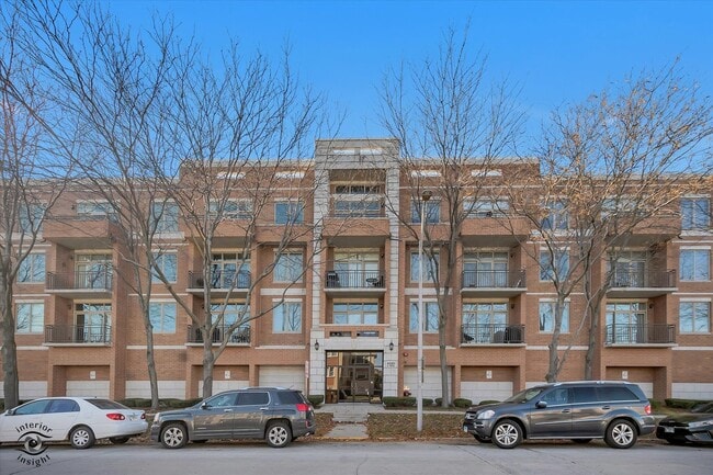 property at 4330 N Neva Ave