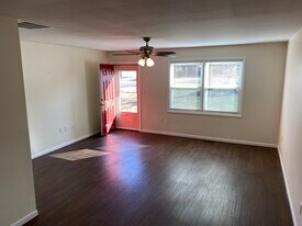 7681 Brams Hill Dr in Washington Township, OH - Building Photo