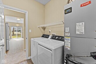 1241 Elm Grove Ln in Greenwood, IN - Building Photo - Building Photo