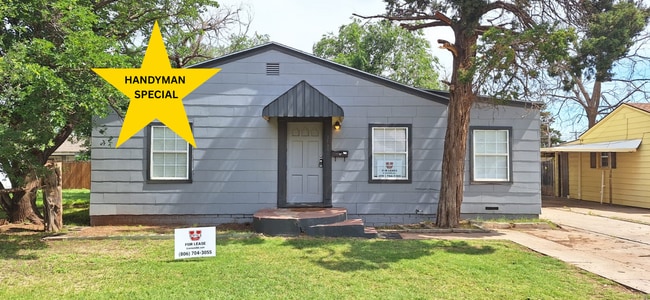 property at 2106 32nd St