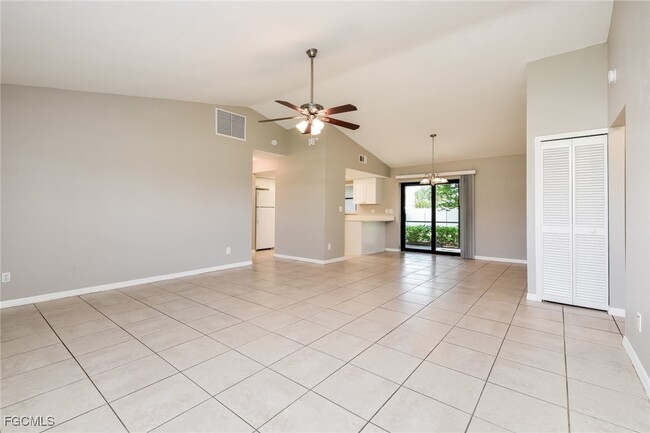 property at 219 SE 20th St