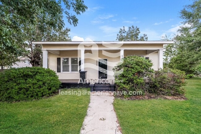 property at 2510 4th St E