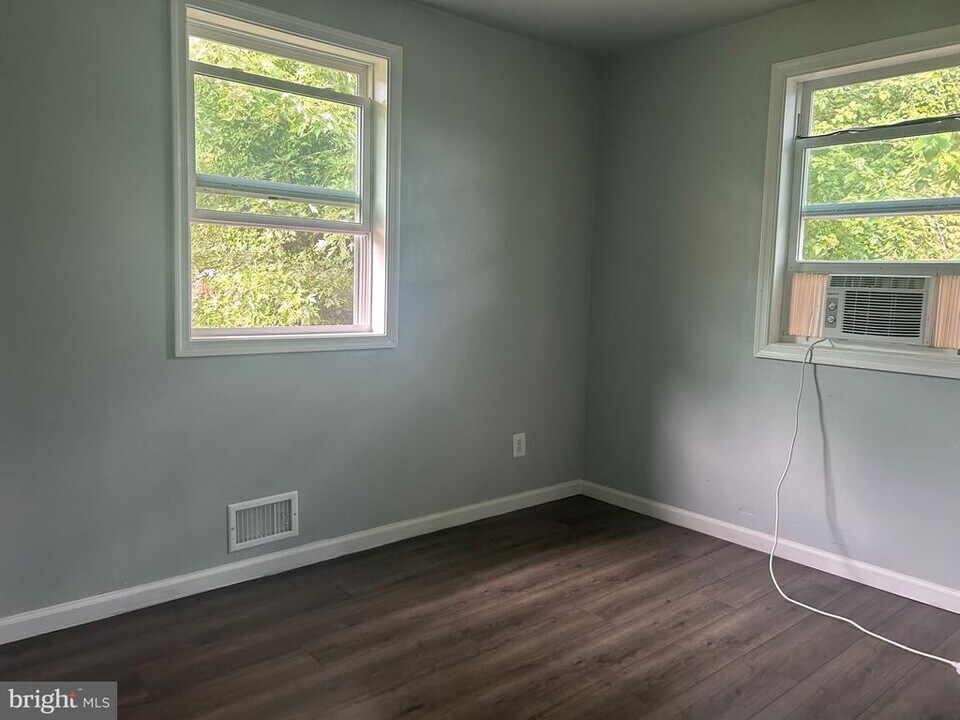 1205 Drum Ave in Capitol Heights, MD - Building Photo