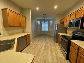 2117 E Riviera Dr in Chandler, AZ - Building Photo - Building Photo