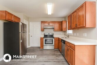 206 Lasalle Way in Greensboro, NC - Building Photo - Building Photo