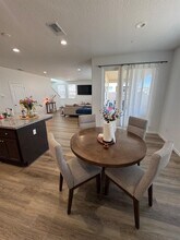 761 S Kandarian Ave in Fowler, CA - Building Photo - Building Photo