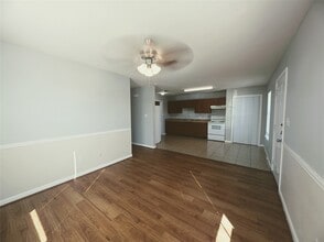 138 S Bend Ct in Willis, TX - Building Photo - Building Photo