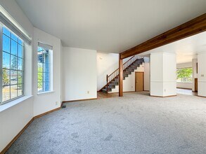 23503 SE 282nd Pl in Maple Valley, WA - Building Photo - Building Photo