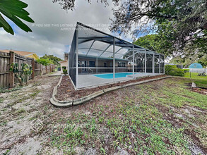 1417 Tallahassee Dr in Tarpon Springs, FL - Building Photo - Building Photo