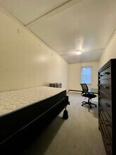 180 Naples Rd, Unit 3 in Brookline, MA - Foto de edificio - Building Photo