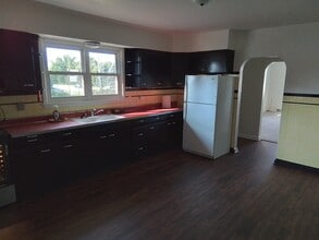 1205 Morrissey Dr, Unit 1 in Bloomington, IL - Building Photo - Building Photo
