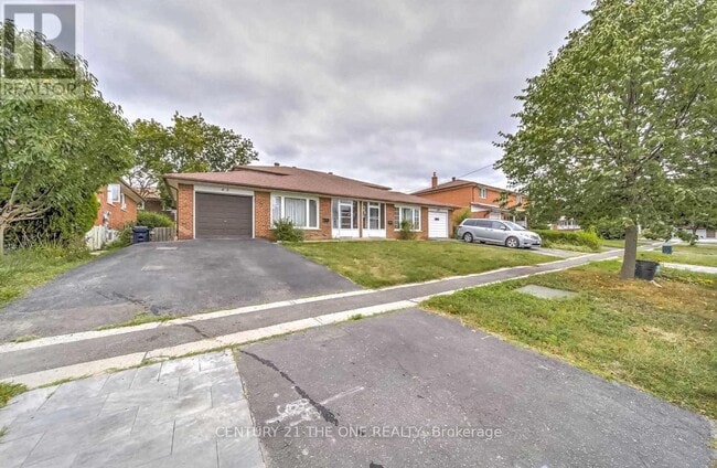 property at 45 Greyhound Dr