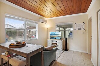 614 N 7th St in Lantana, FL - Building Photo - Building Photo