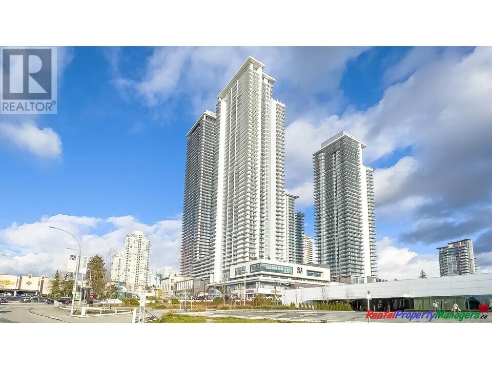 3809-3809 Evergreen Pl in Burnaby, BC - Building Photo