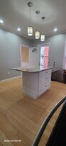 162 Andover St, Unit 1st floor in Lawrence, MA - Building Photo