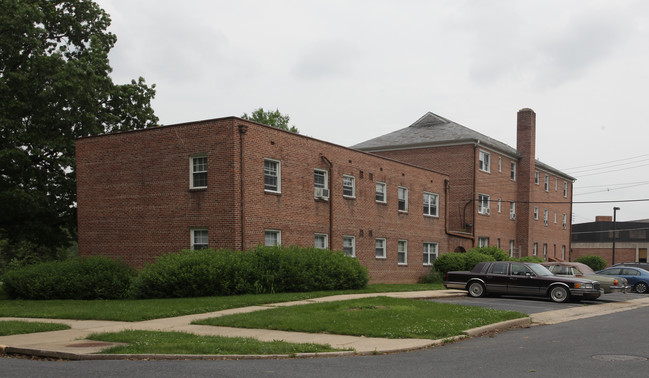 Parkview Apartments in Frederick, MD - Building Photo - Building Photo