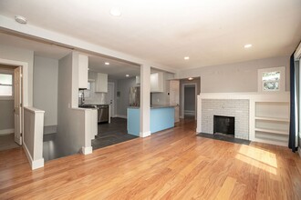 637 W 10th St in Loveland, CO - Building Photo - Building Photo