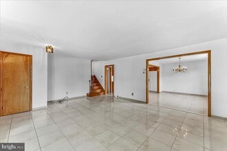 400 Kennerly Rd in Springfield, PA - Building Photo - Building Photo
