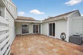 13773 SW 147th Cir Ln in Miami, FL - Building Photo - Building Photo